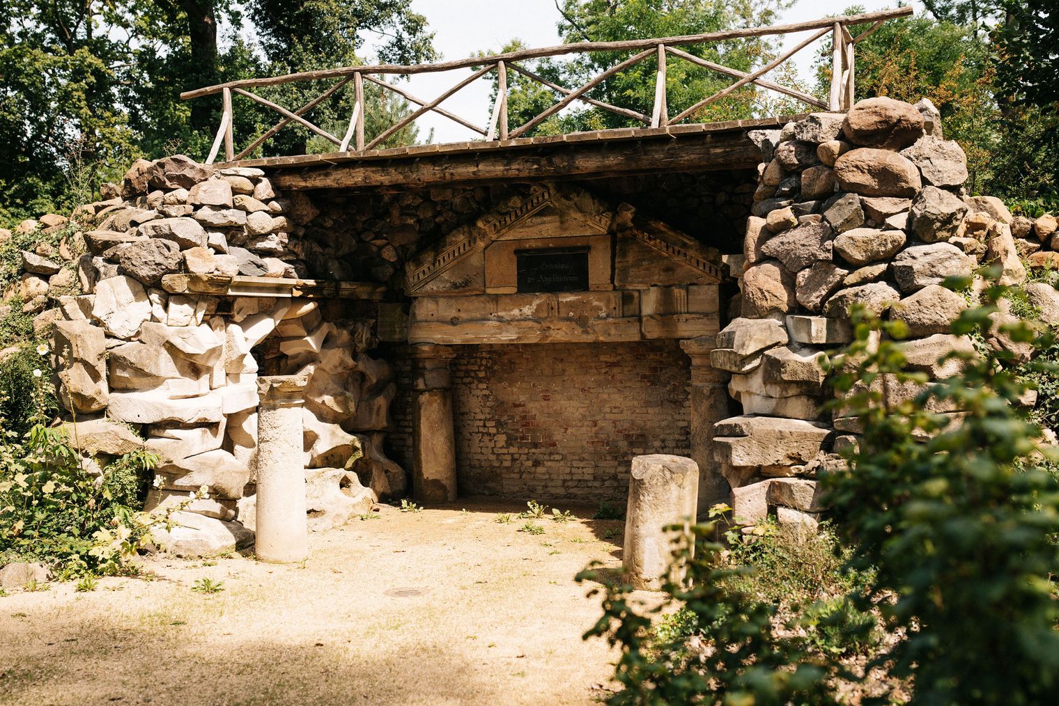 Tempelchen auf dem Grottenberg in Ketzin/Havel im Ortsteil Paretz