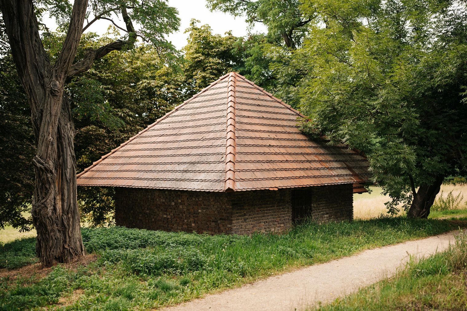 Historischer Eiskeller in Paretz Ketzin/Havel