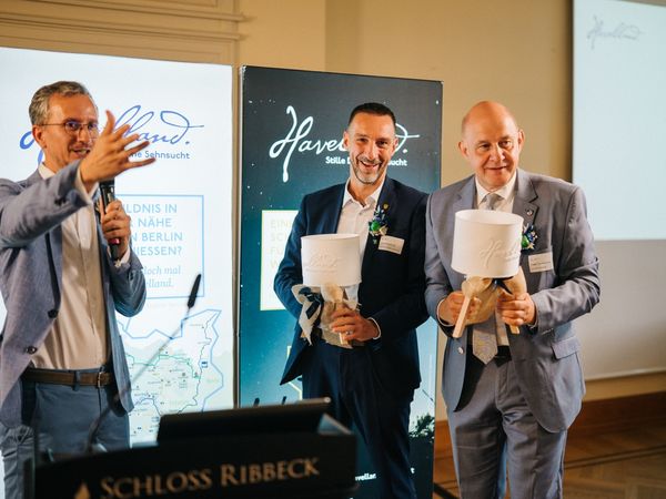 R. Lewandowski und Dr. Koch beim Tourismustag Havelland 2026 auf Schloss Ribbeck