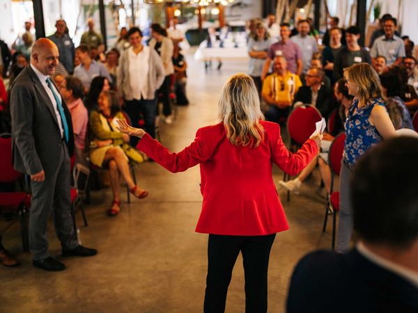 Teilnehmer Tourismustag Havelland 2025 auf dem Domstiftsgut Mötzow Teilnehmer Tourismustag Havelland 2025 auf dem Domstiftsgut Mötzow