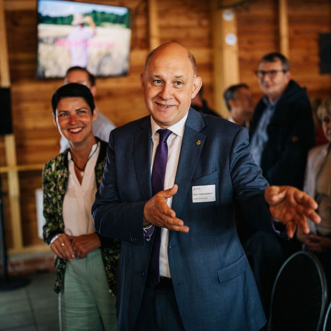 Roger Lewandowski beim Tourismustag Havelland 2024 auf dem Werderaner Tannenhof