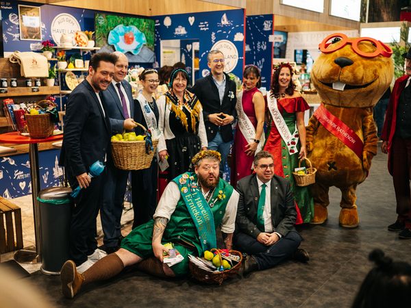 Gruppenbild vor dem Havelland-Stand auf der Grünen Woche 2026
