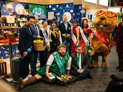 Gruppenbild vor dem Havelland-Stand auf der Grünen Woche 2026