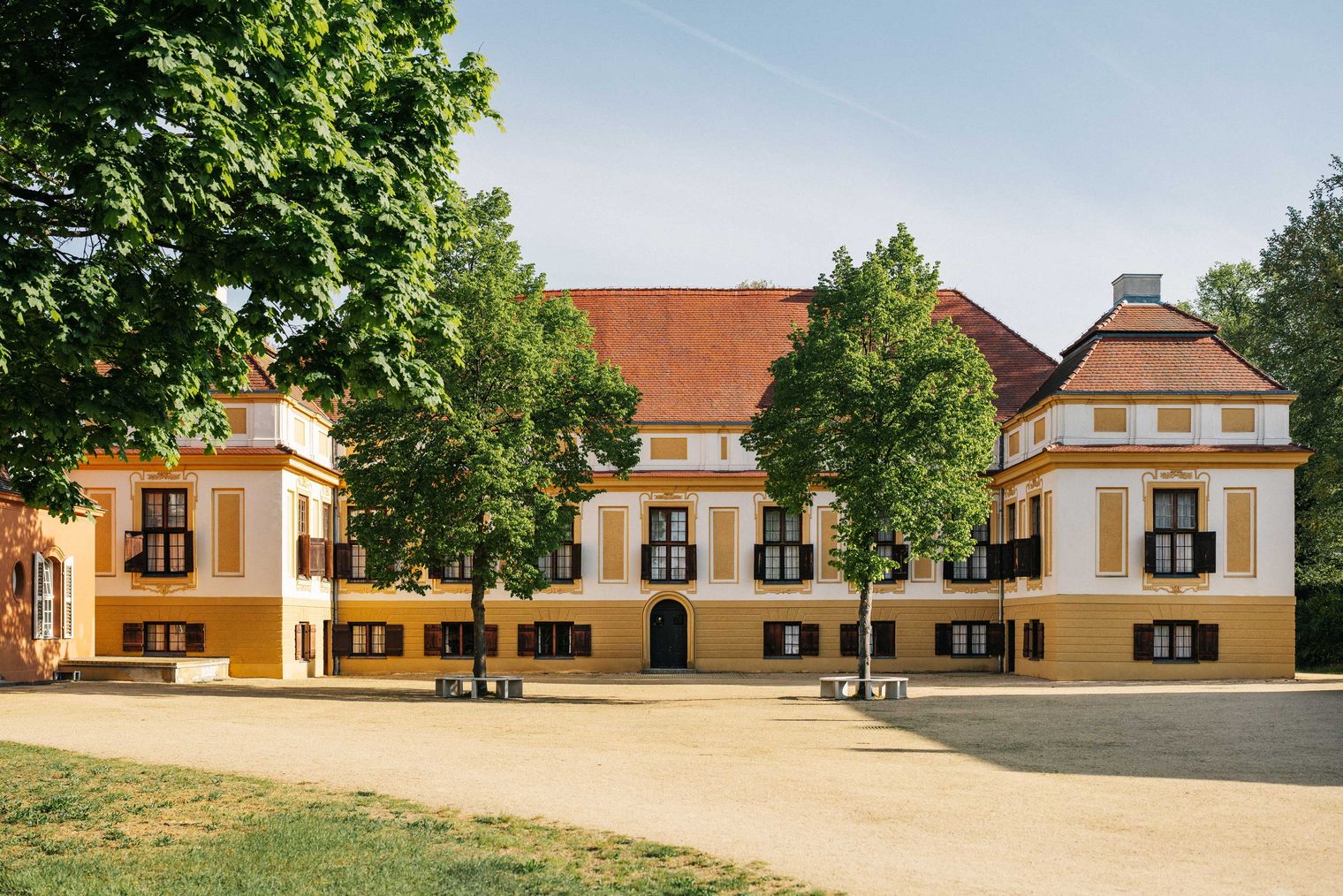 Vorplatz vom Schloss Caputh
