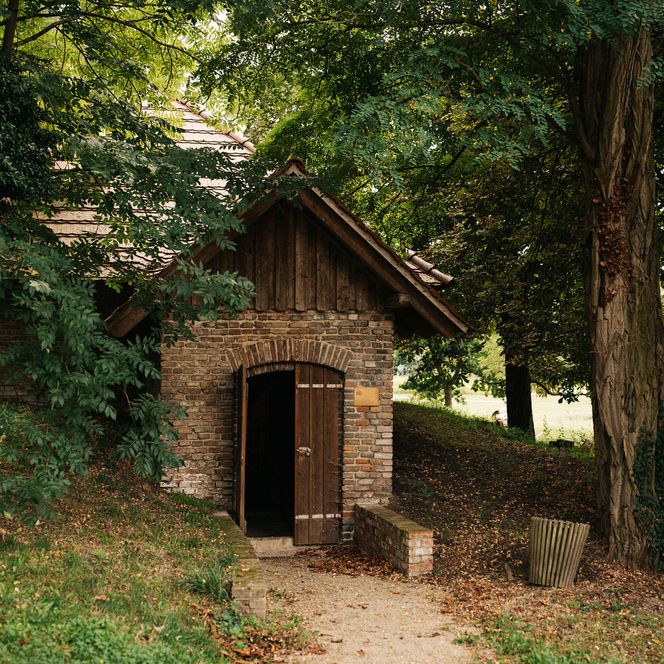 Eingang vom Historischen Eiskeller in Paretz Ketzin/Havel