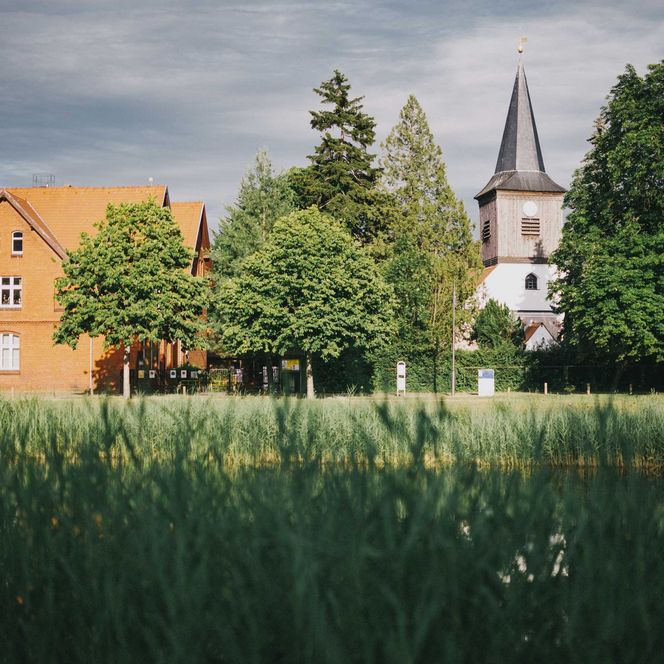 Kirche am Angerteich in Falkensee